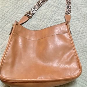 Women’s Leopard Guitar Strap Crossbody Purse